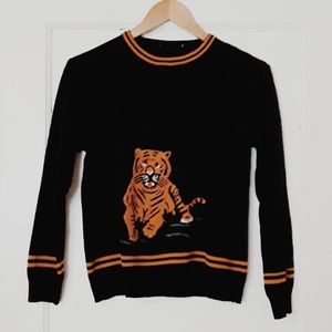 Tiger Embroidery Sweater